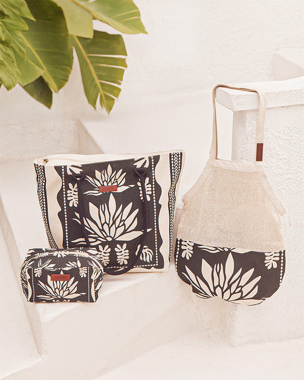 Alternative view of Lotus Beach Tote