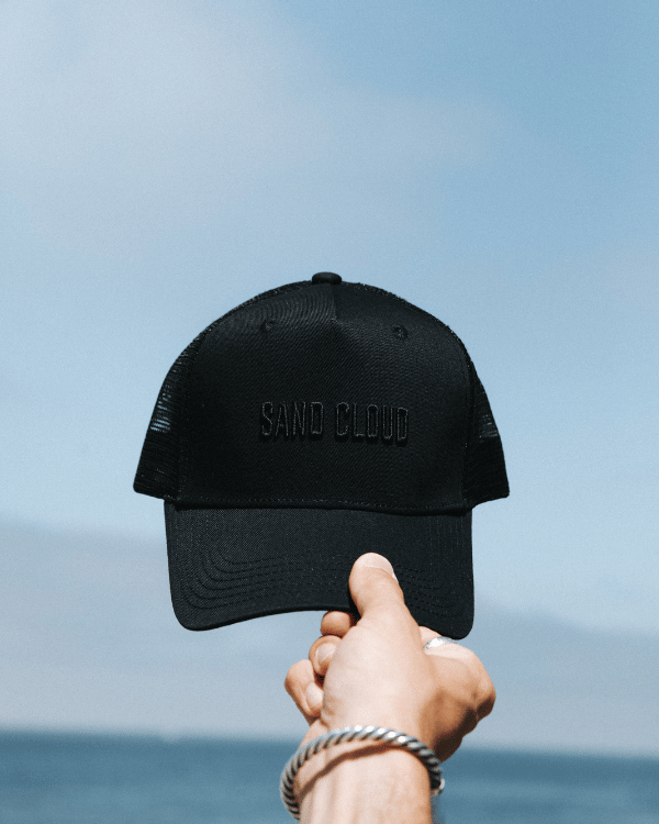 Alternative view of Sand Cloud Trucker