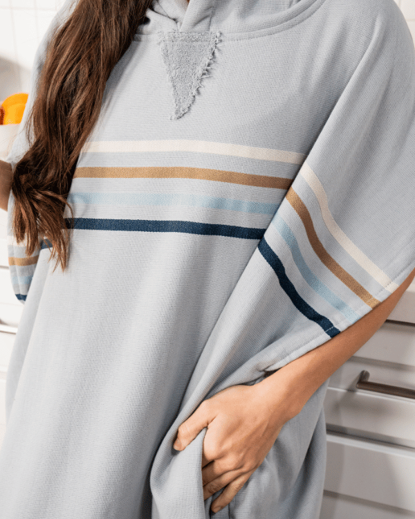 Alternative view of Border Classic Stripe Poncho - Grey
