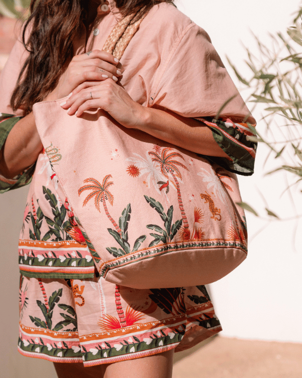 Alternative view of Sumatra Tote