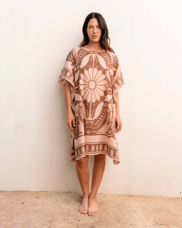 Alternative view of Nippon Daisy Cover Up