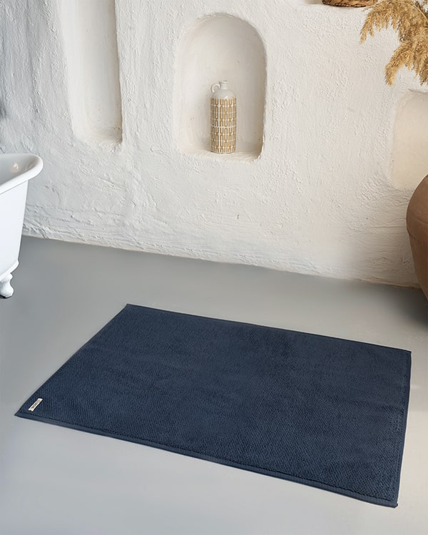 Alternative view of Willow Bath Mat - Navy