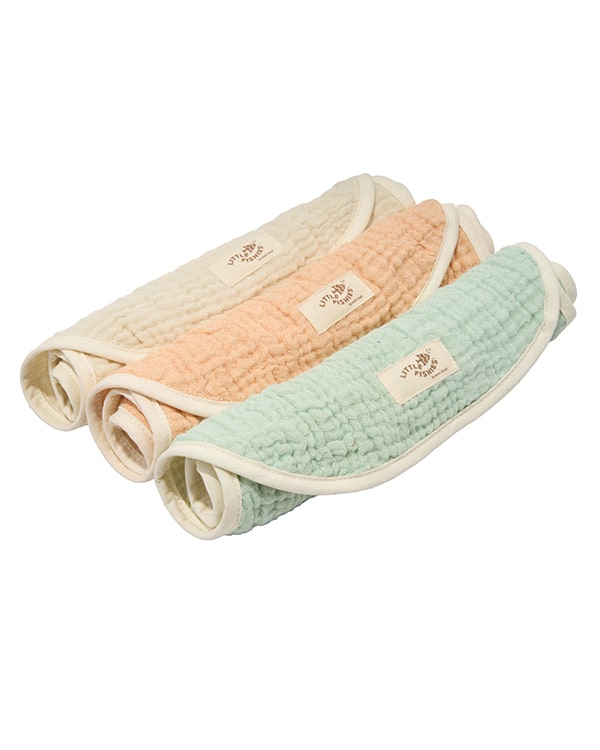 Little Fishies Gauze Burping Cloth Bundle - 3 Pack - Seafoam / Peach Fuzz / Natural - Image 9