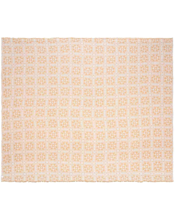 Alternative view of Yarrow - PARTY BLANKET